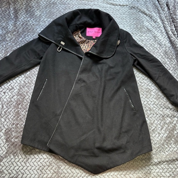 Betsey Johnson Wool blend cape jacket coat size 4 - Picture 3 of 13
